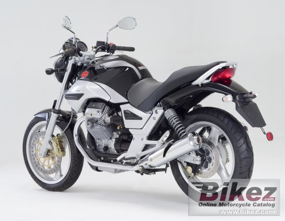 2008 Moto Guzzi Breva 750 photo